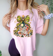 Load image into Gallery viewer, Whoville bow tree