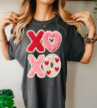 Load image into Gallery viewer, XOXO yarn