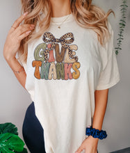 Load image into Gallery viewer, Give Thanks bow