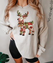 Load image into Gallery viewer, Patchwork reindeer