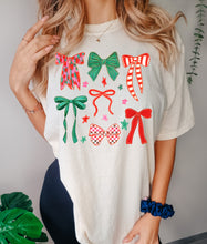 Load image into Gallery viewer, Christmas bow grid