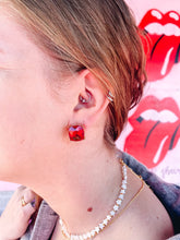 Load image into Gallery viewer, Stud Earrings