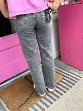 Load image into Gallery viewer, High rise black non distressed crop jeans

