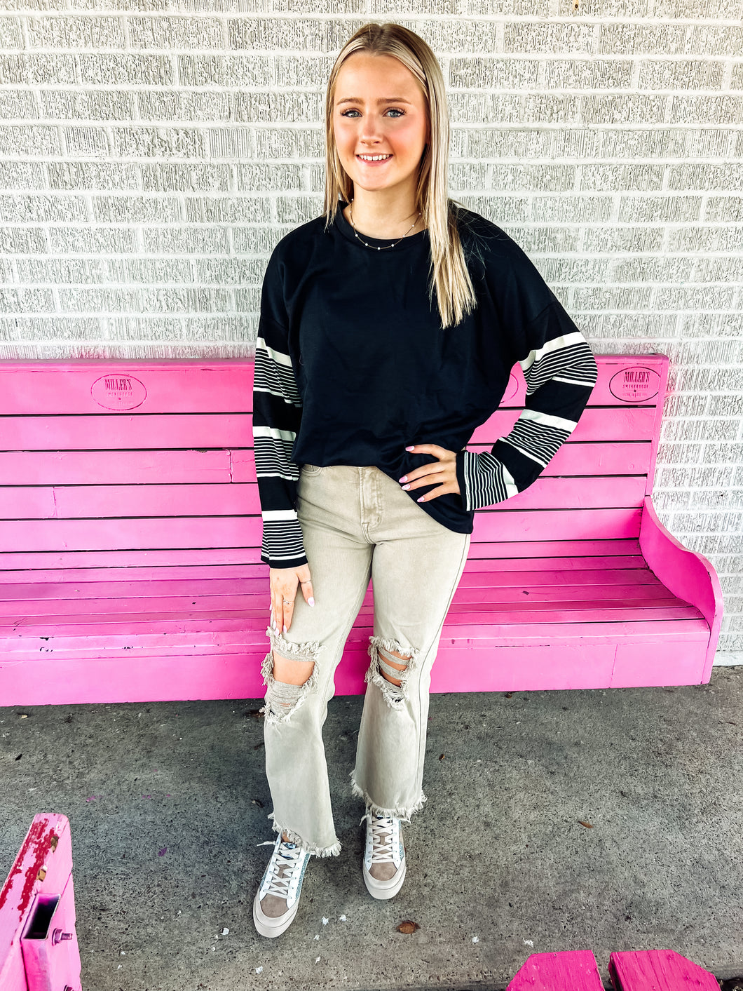 Leslie black stripe sleeve top