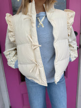 Load image into Gallery viewer, Ruffle puffer vest
