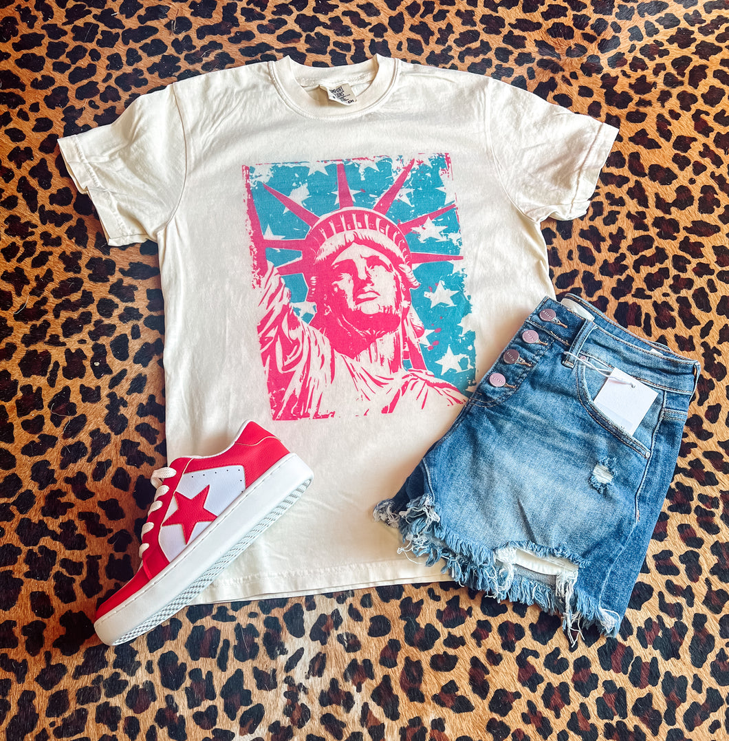 Lady liberty tee