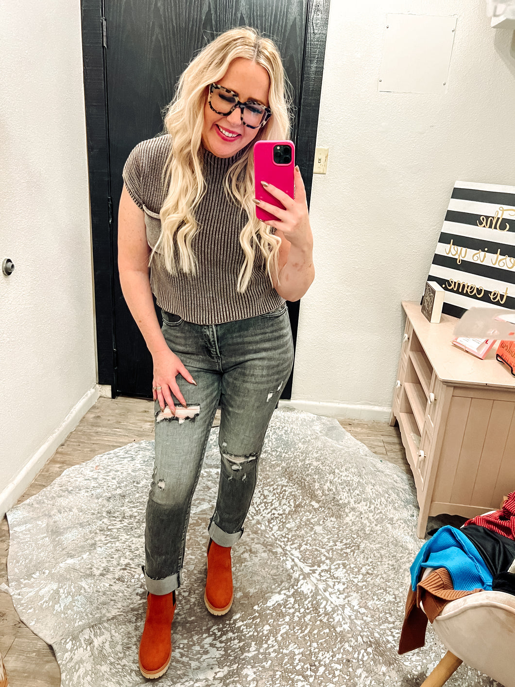 Mock neck short sleeve sweater top