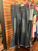 Load image into Gallery viewer, Denim Turquoise Haven Jeans, Medium
