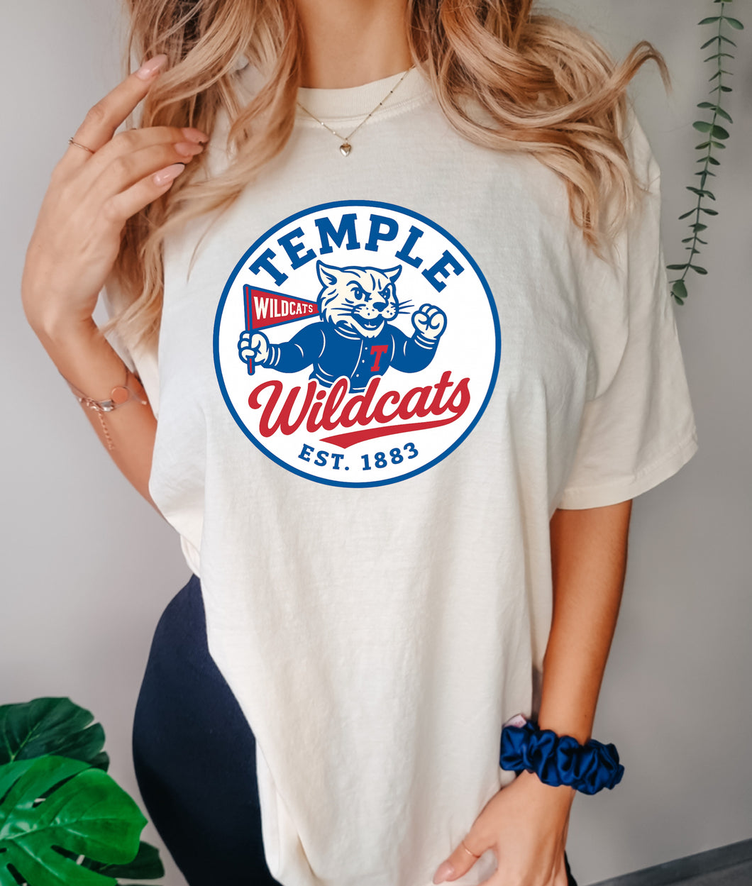 Temple Wildcats Circle Retro design