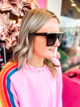 Load image into Gallery viewer, Boujee square gold accent aviator sunnies
