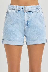 High Rise Belted rolled up shorts