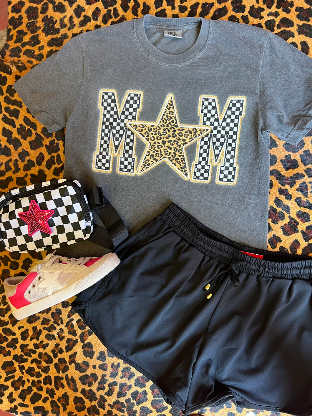 Mom checkered leopard star tee