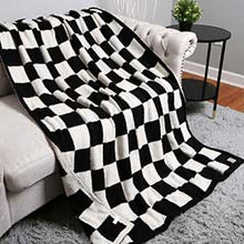 Load image into Gallery viewer, Checkered blankets

