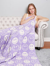 Load image into Gallery viewer, Luxxe Blankets
