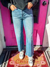 Load image into Gallery viewer, High Rise Crop Wide Step Hem Jeans
