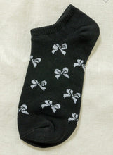 Load image into Gallery viewer, Bow socks
