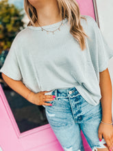 Load image into Gallery viewer, Ribbed oversized Top
