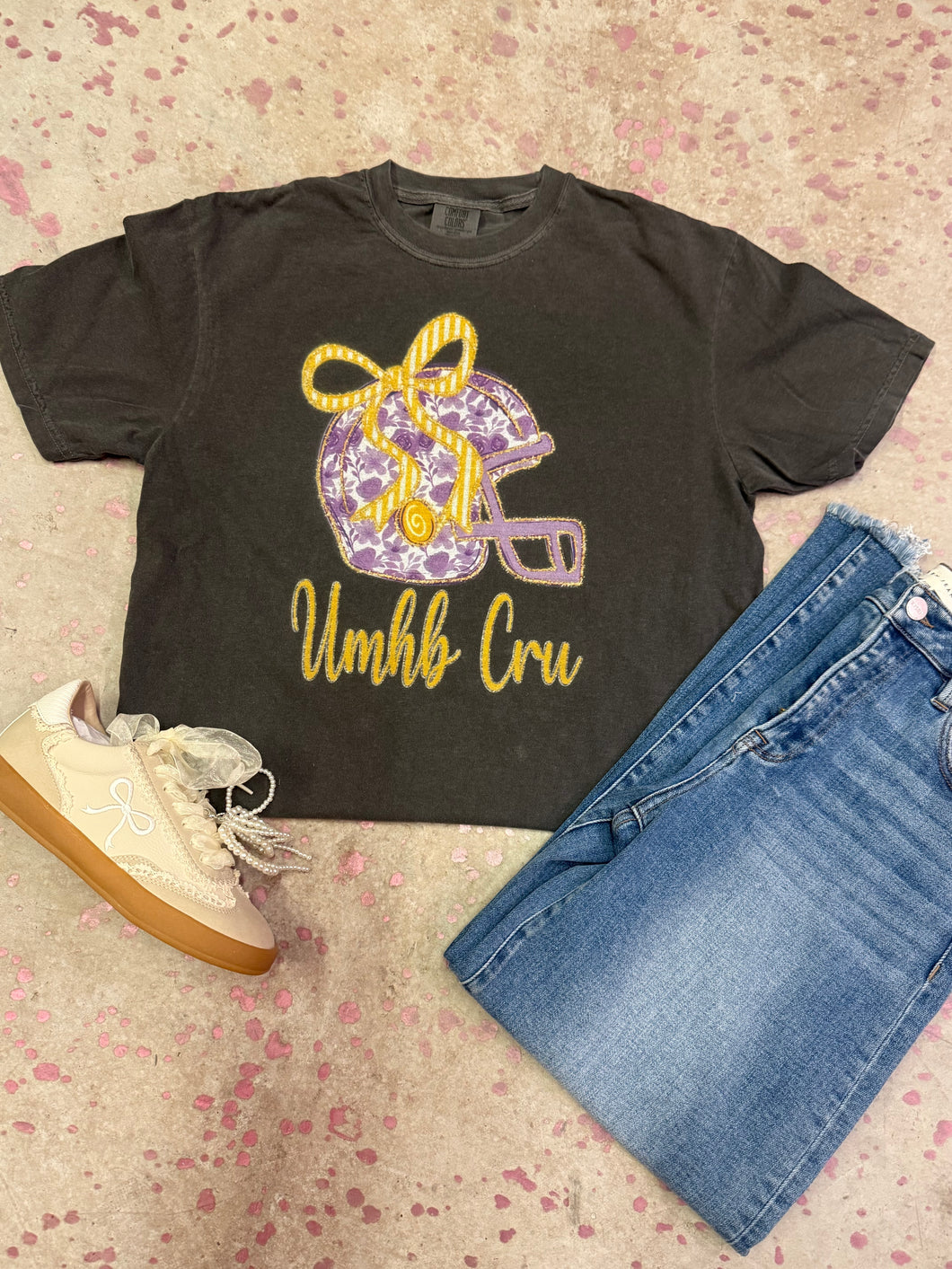 UMHB helmet tee