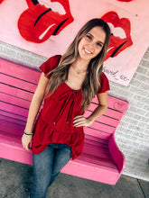 Load image into Gallery viewer, Flowy babydoll top
