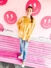Load image into Gallery viewer, Bleached sweatshirt
