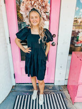 Load image into Gallery viewer, Black flutter sleeve dress
