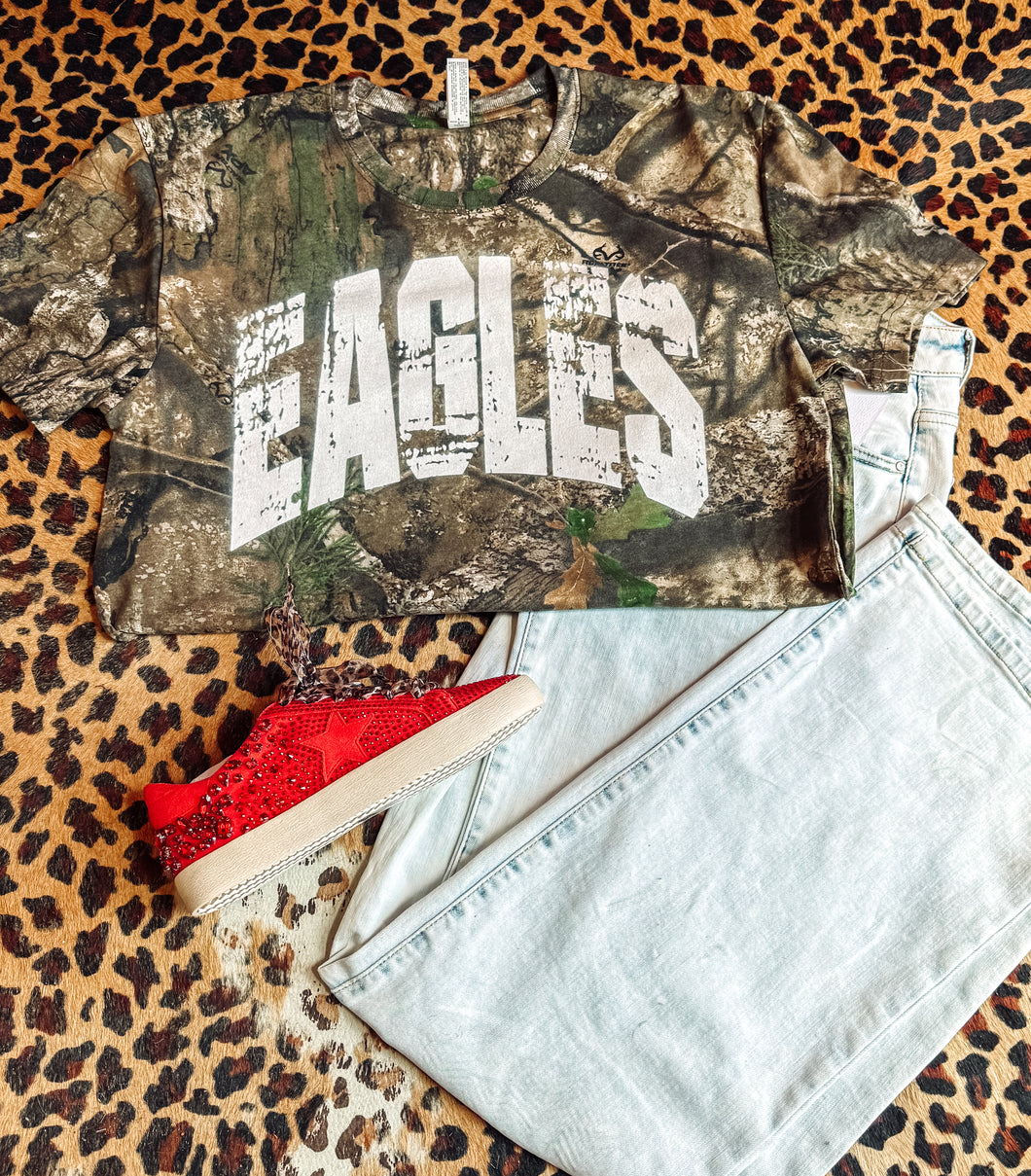 Eagles real tree camo tee