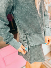 Load image into Gallery viewer, Corded skort set
