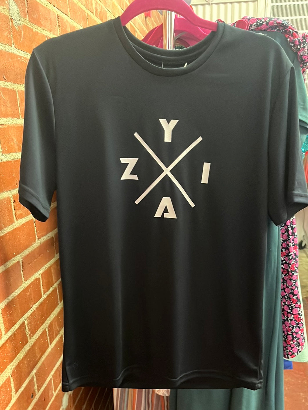 Black Zyia Womens Graphic Tee, Medium