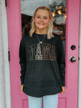 Load image into Gallery viewer, Mama black leopard sweatshirt
