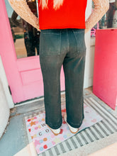 Load image into Gallery viewer, Black stretch high rise pin tuck wide leg jeans
