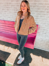 Load image into Gallery viewer, Corduroy puffer jacket
