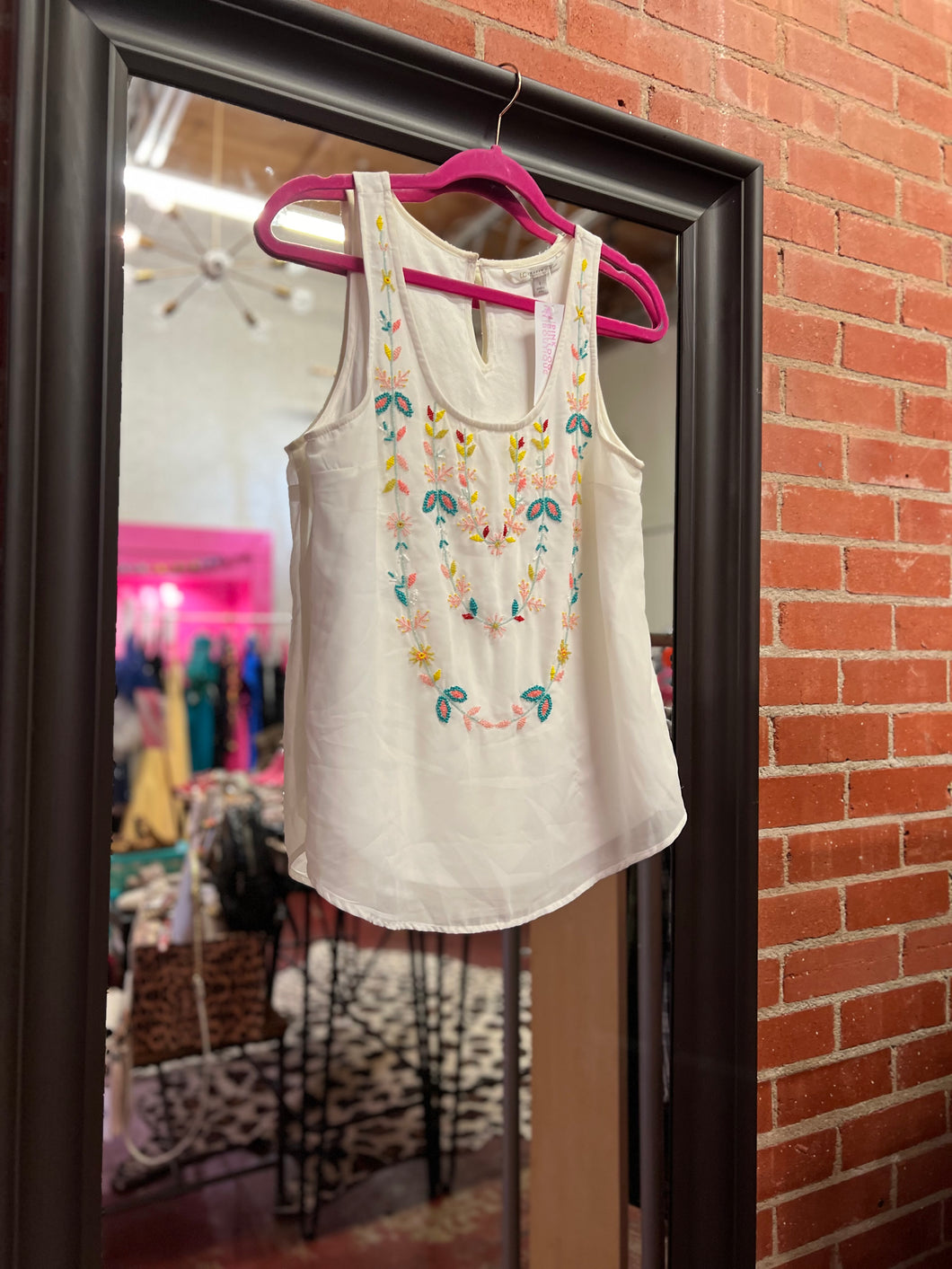 White Lauren Conrad Womens Top, Small