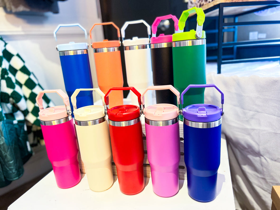 30 oz insulated tumbler w/ handle