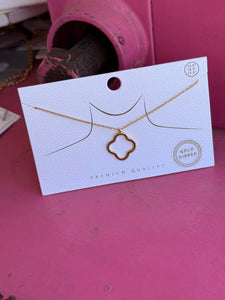 Gold clover necklace