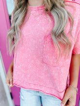 Load image into Gallery viewer, Acid wash pocket oversized crop tee
