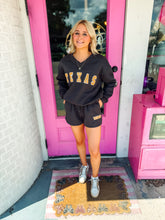 Load image into Gallery viewer, Texas Patched Soft Sweatshirt And Shorts Set
