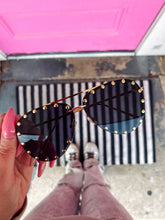 Load image into Gallery viewer, Gold/Black Sunnies
