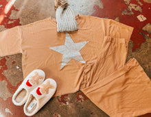 Load image into Gallery viewer, Camel Star Glitter Lounge Set

