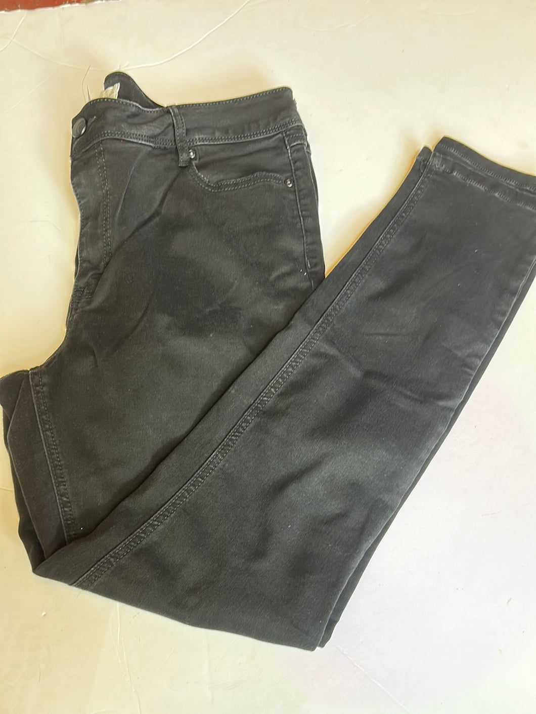 Black EST 1946 Jeans, 16