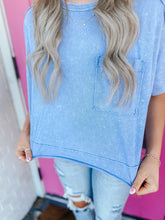 Load image into Gallery viewer, Acid wash pocket oversized crop tee

