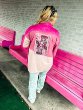 Load image into Gallery viewer, Queen of hearts pink button up
