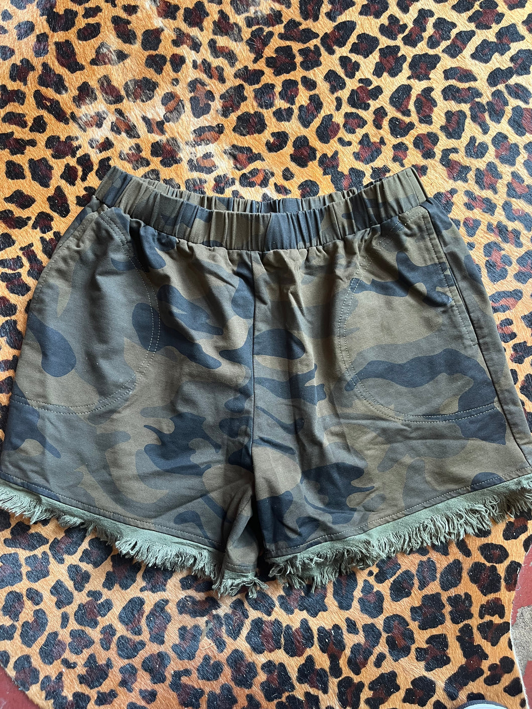 Camo Umgee Shorts, Small
