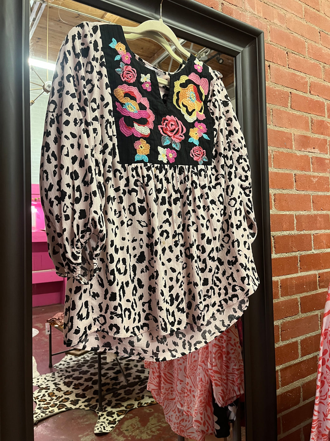 cheetah/floral Angel Heart Womens Top, Large