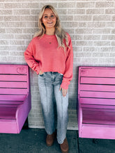 Load image into Gallery viewer, Cropped Knit Sweater With Crew Neck
