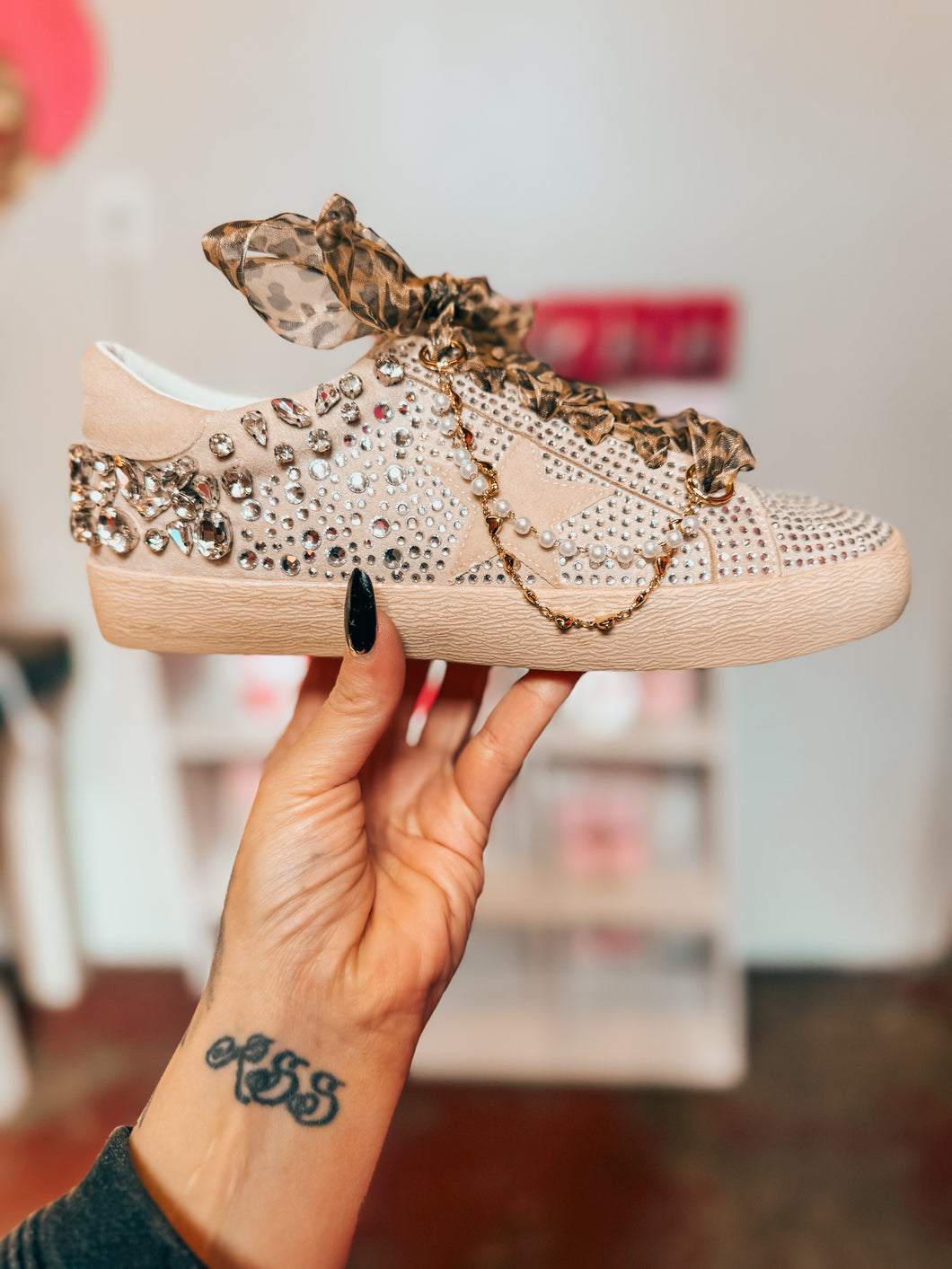 Sheer/lace shoe laces