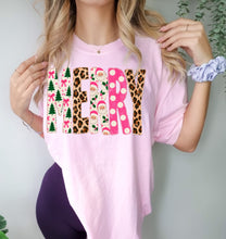 Load image into Gallery viewer, Merry leopard Santa Christmas tree
