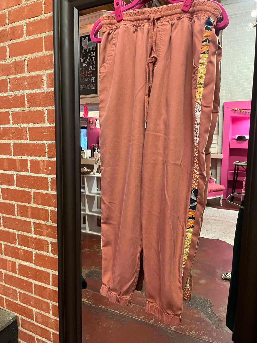 Red Knox Rose Womens Pants, Medium