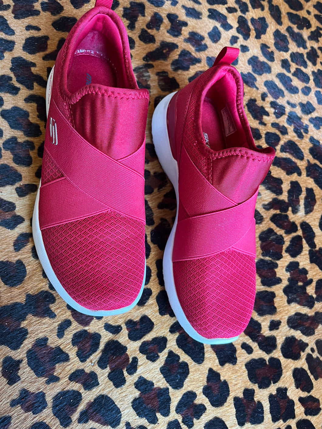 red skechair Shoes, 6