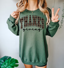 Load image into Gallery viewer, Thanksgiving Plaid Arch
