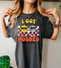 Load image into Gallery viewer, Solar Eclipse Tees- I got Mooned
